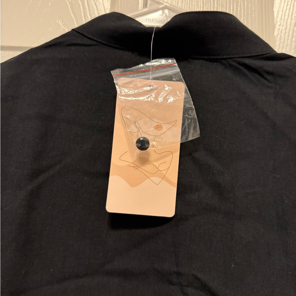 Black Button-Up Blouse - Picture 4 of 6